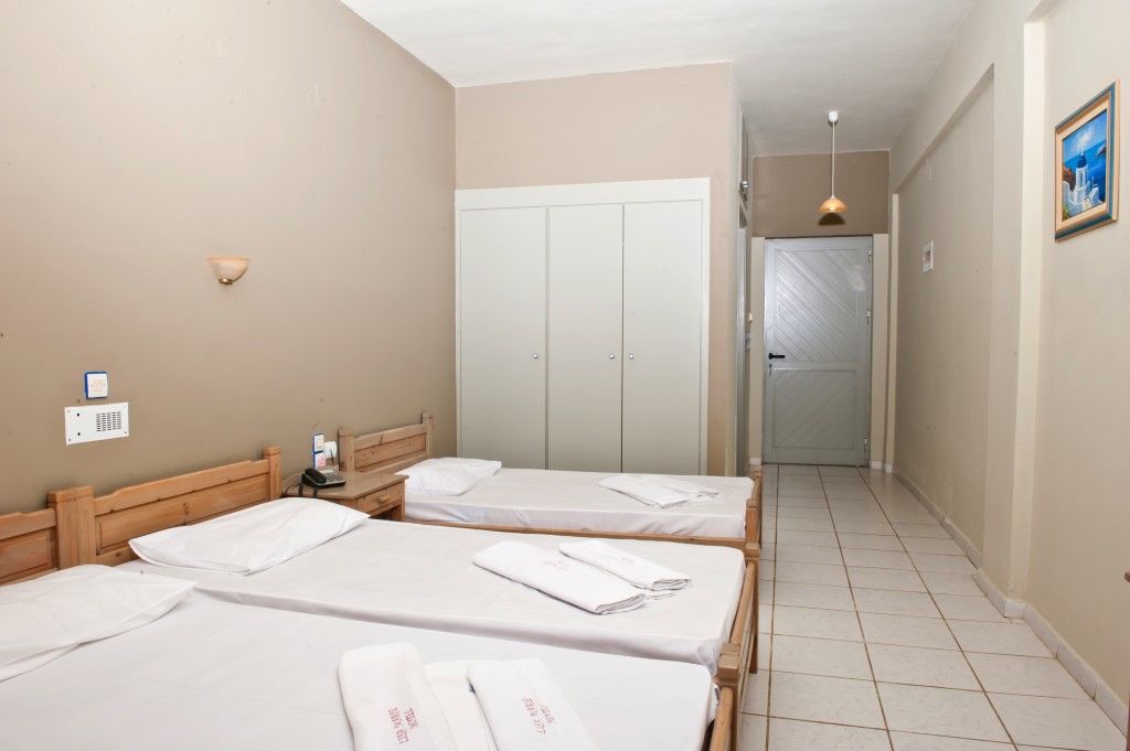 Resol Hotel Влихада Экстерьер фото